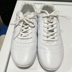 Cheerleader shoes